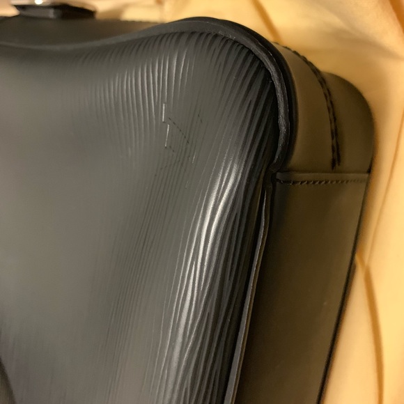 LOUIS VUITTON BRIEFCASE WITH SHOULDER STRAP - Picture 7 of 8